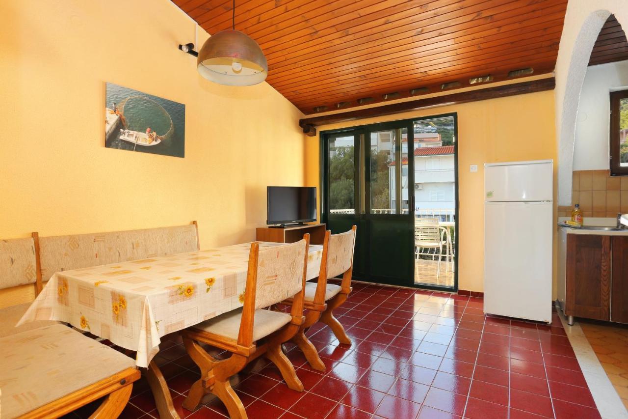 Apartments By The Sea Igrane, Makarska - 6653 Exterior foto
